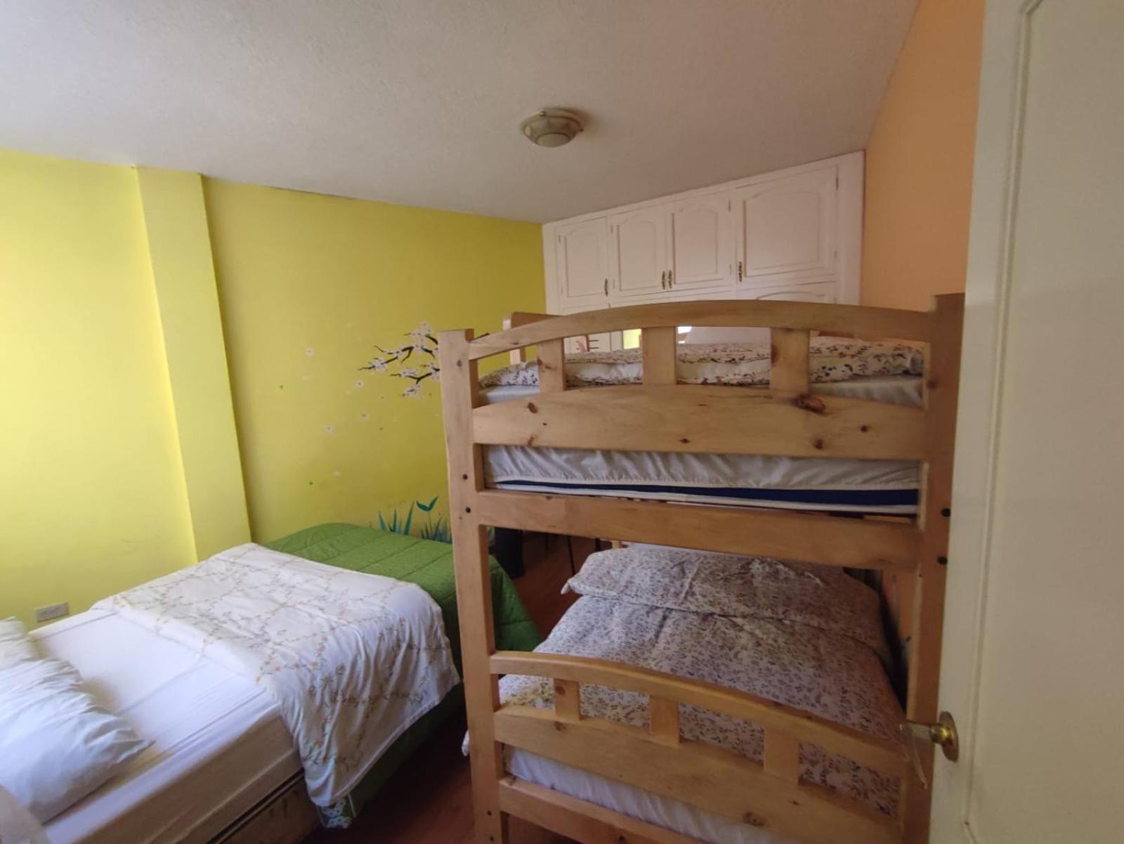Mayra'S Apartments And Spanish School 바뇨스 외부 사진