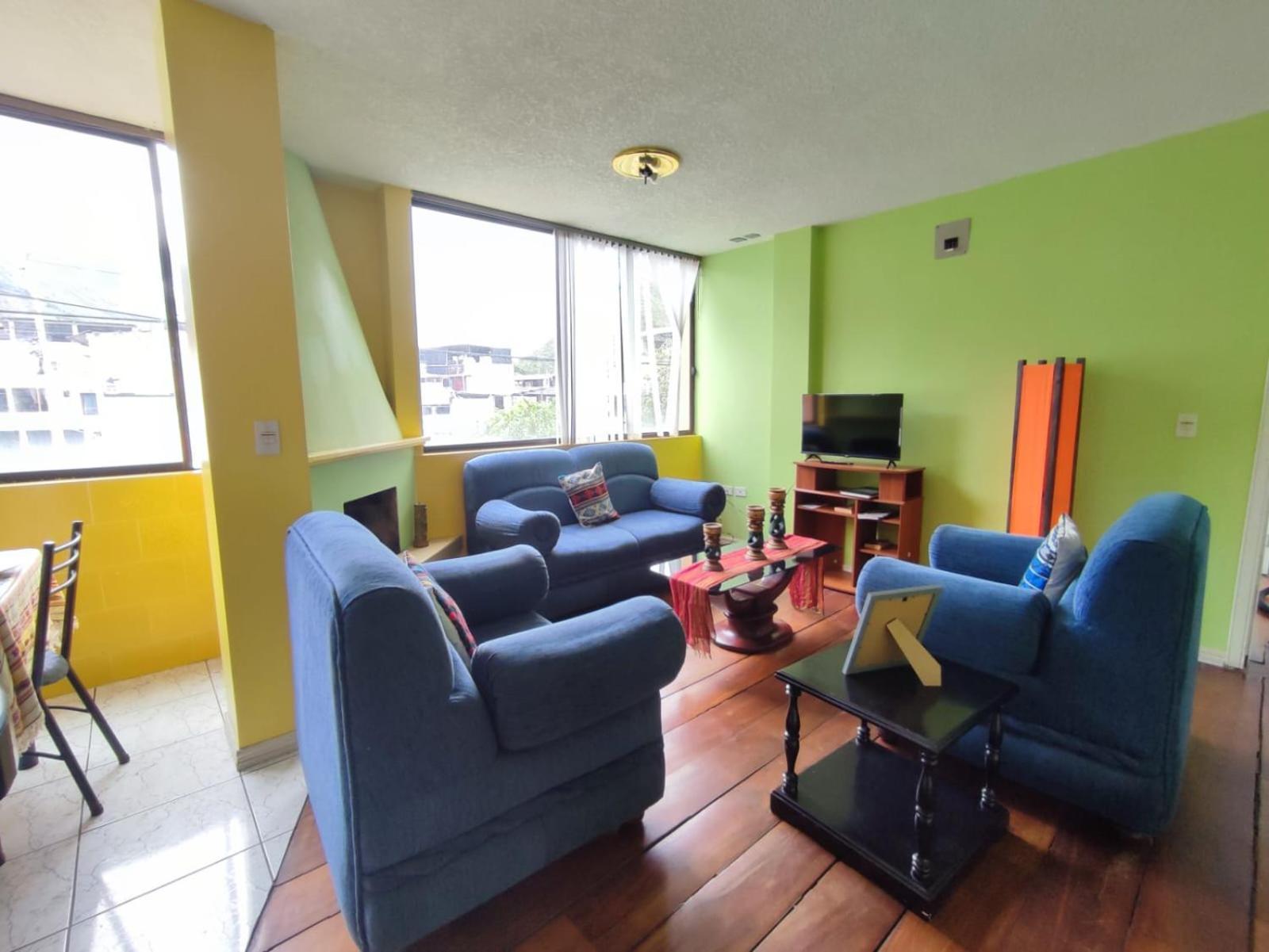 Mayra'S Apartments And Spanish School 바뇨스 외부 사진